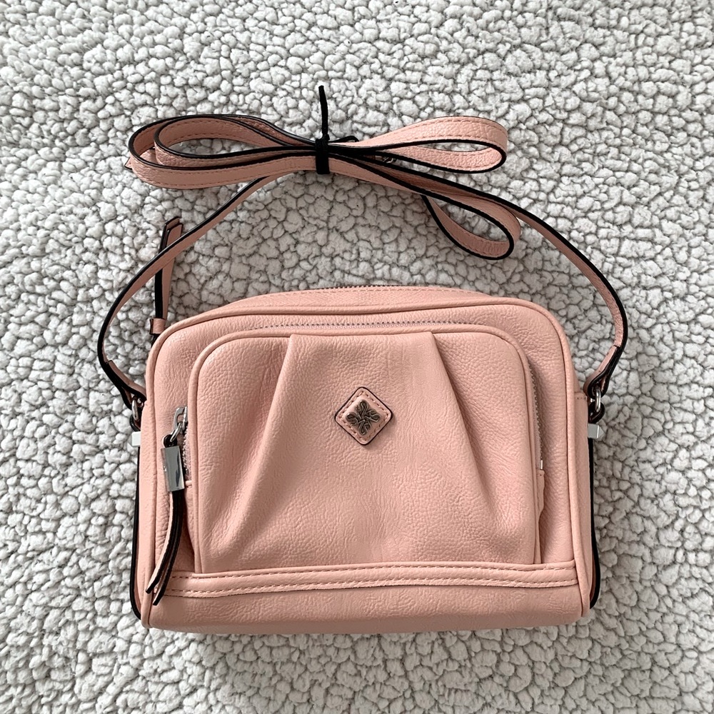 Vera Wang Light Pink Crossbody Purse